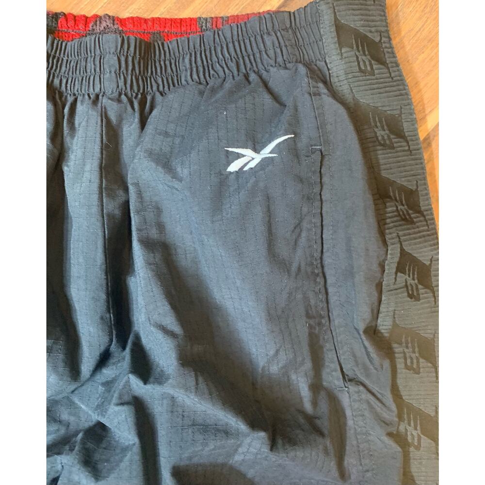Rebook Track Pants Mens Size Large Black Snaps Up Side No String Mesh Athletic - Picture 4 of 10